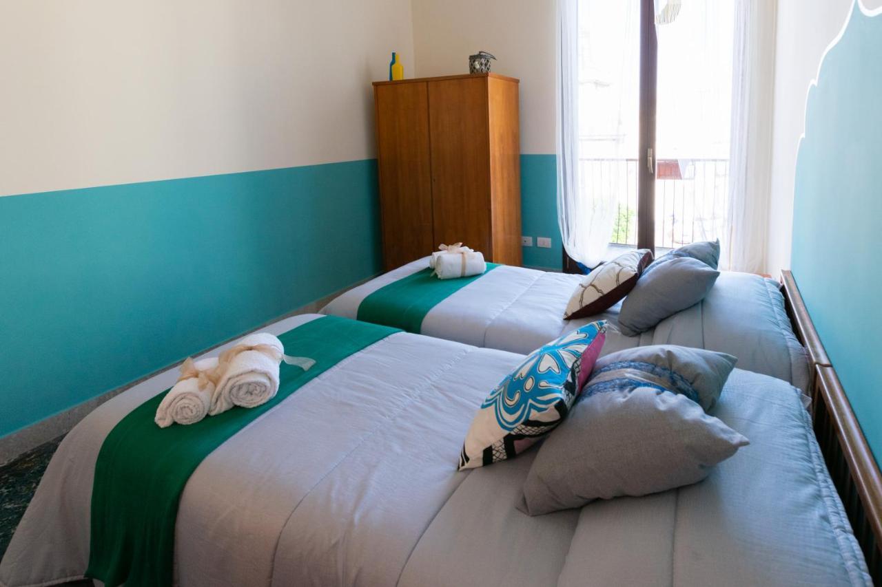 Il Mosaico Family Apartments 马扎拉德尔瓦洛 外观 照片